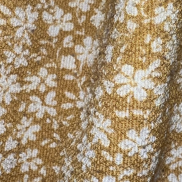 One ❤️ Clothing size large - Picture 3 of 4